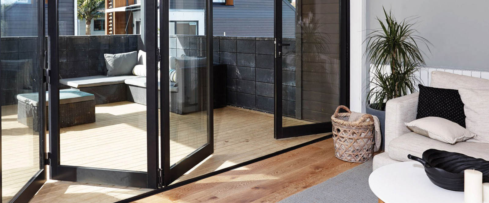 Aluminium windows and doors